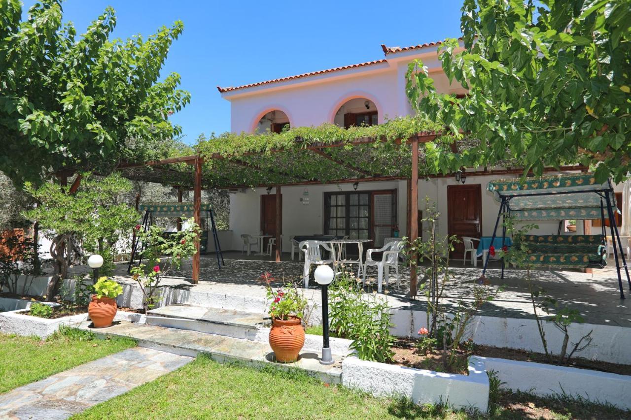 Korali Stafilos Stafylos Extérieur photo